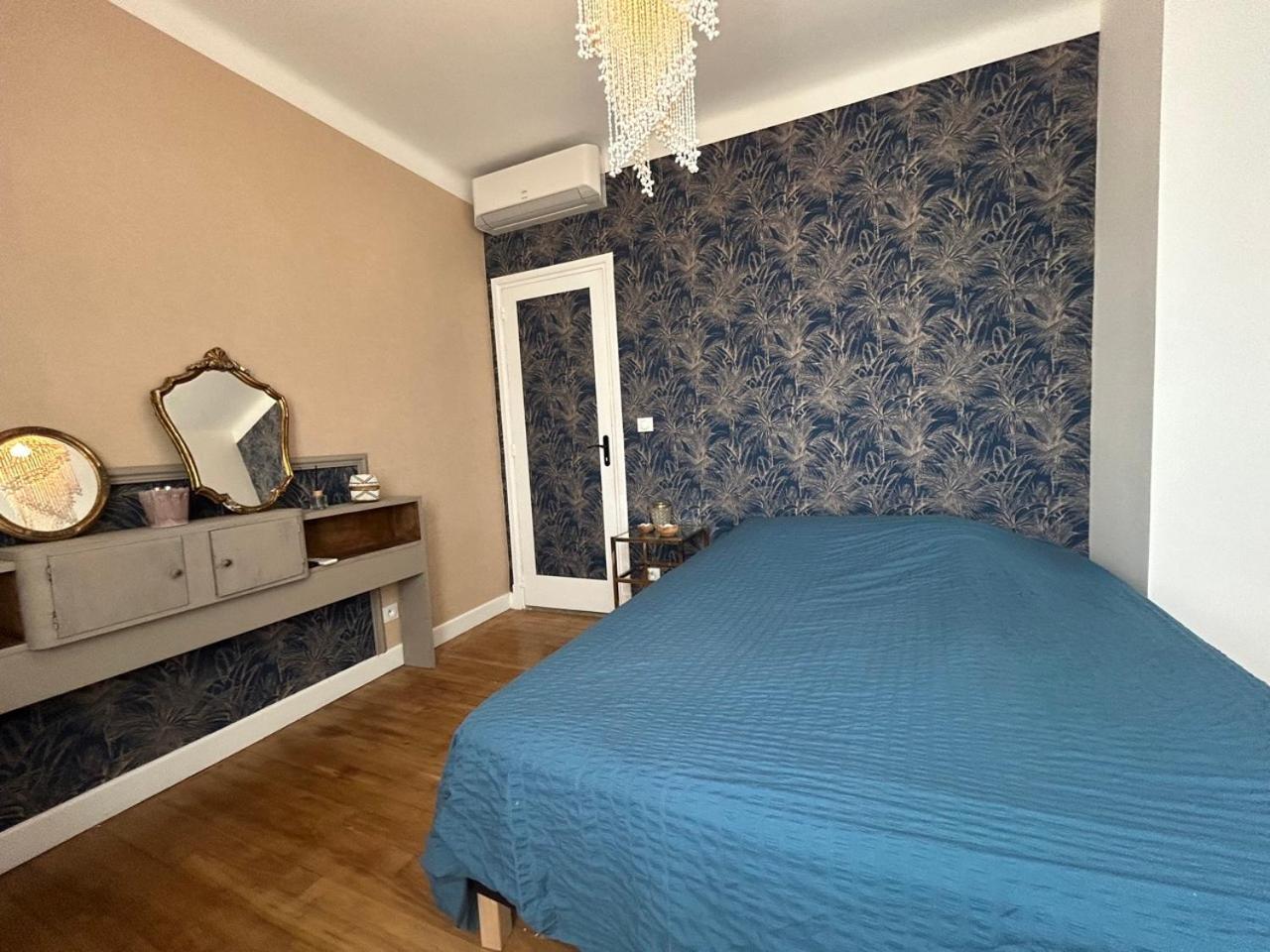 Comme A La Maison Narbonne Exterior photo