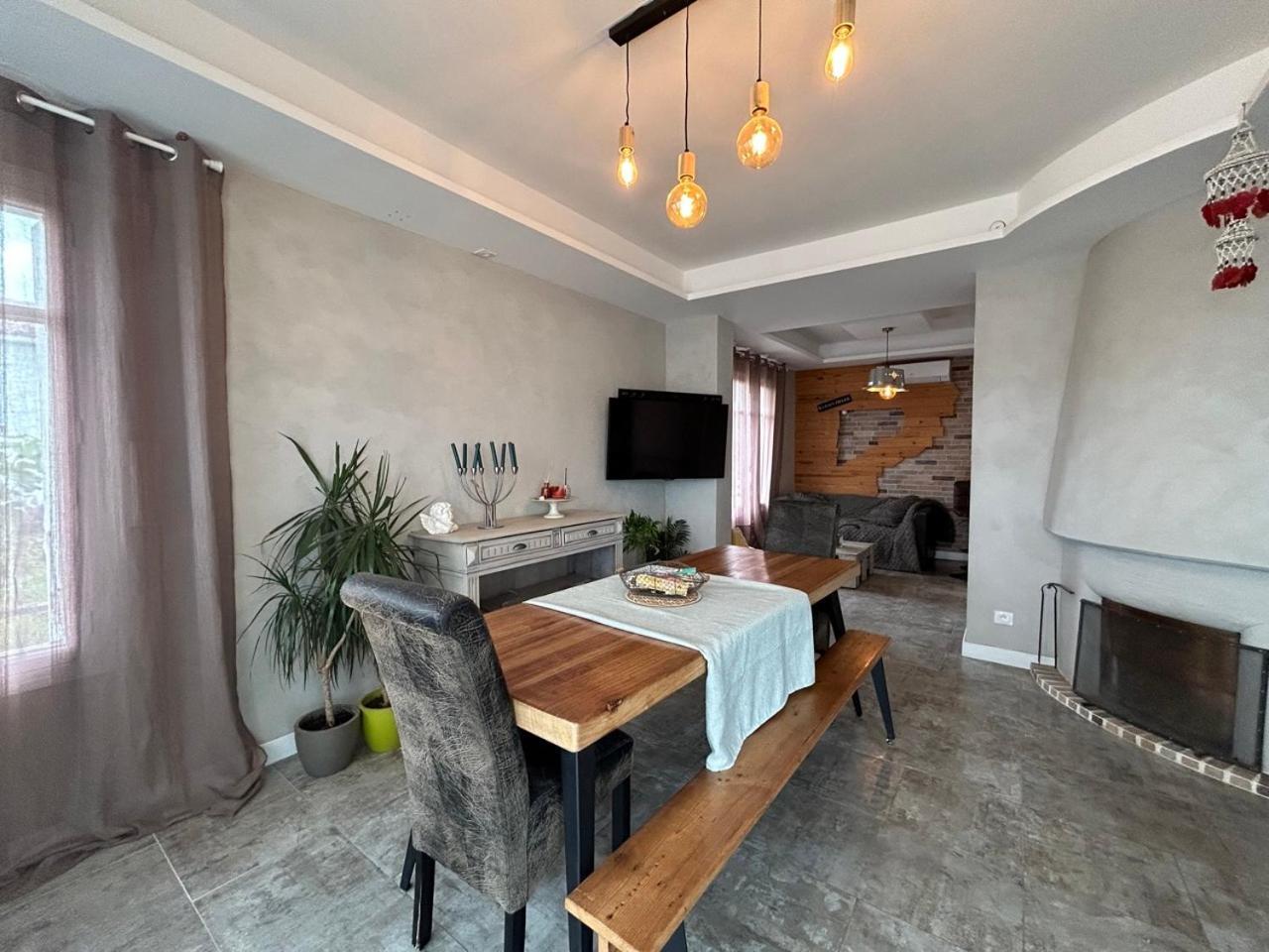 Comme A La Maison Narbonne Exterior photo